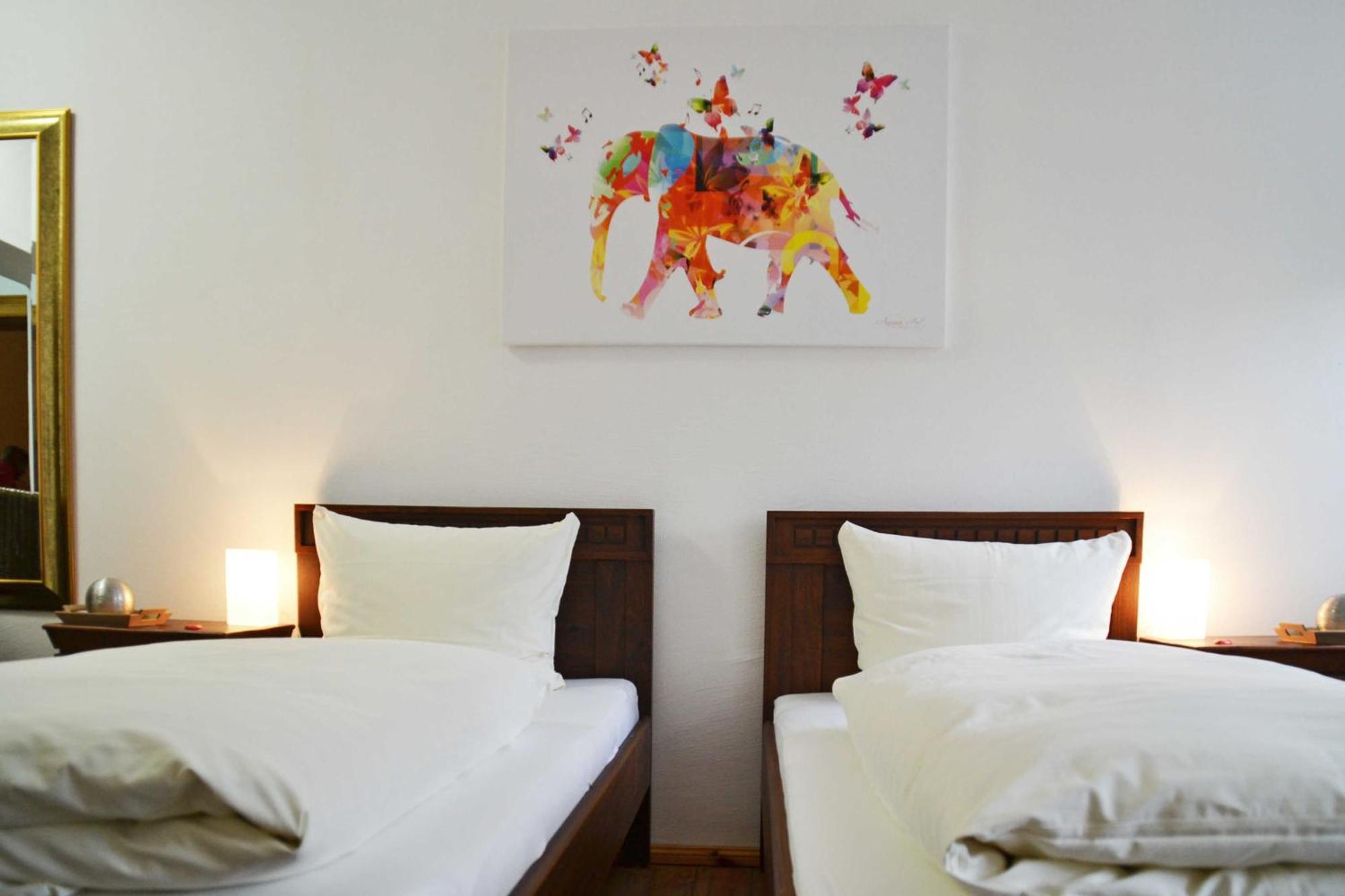 Hermann Hotel Bar Guben Exteriör bild